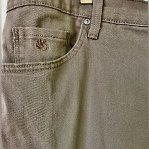 Women’s Plus Gloria Vanderbilt “Amanda” Tan Denim Stretch Pants Size 22W